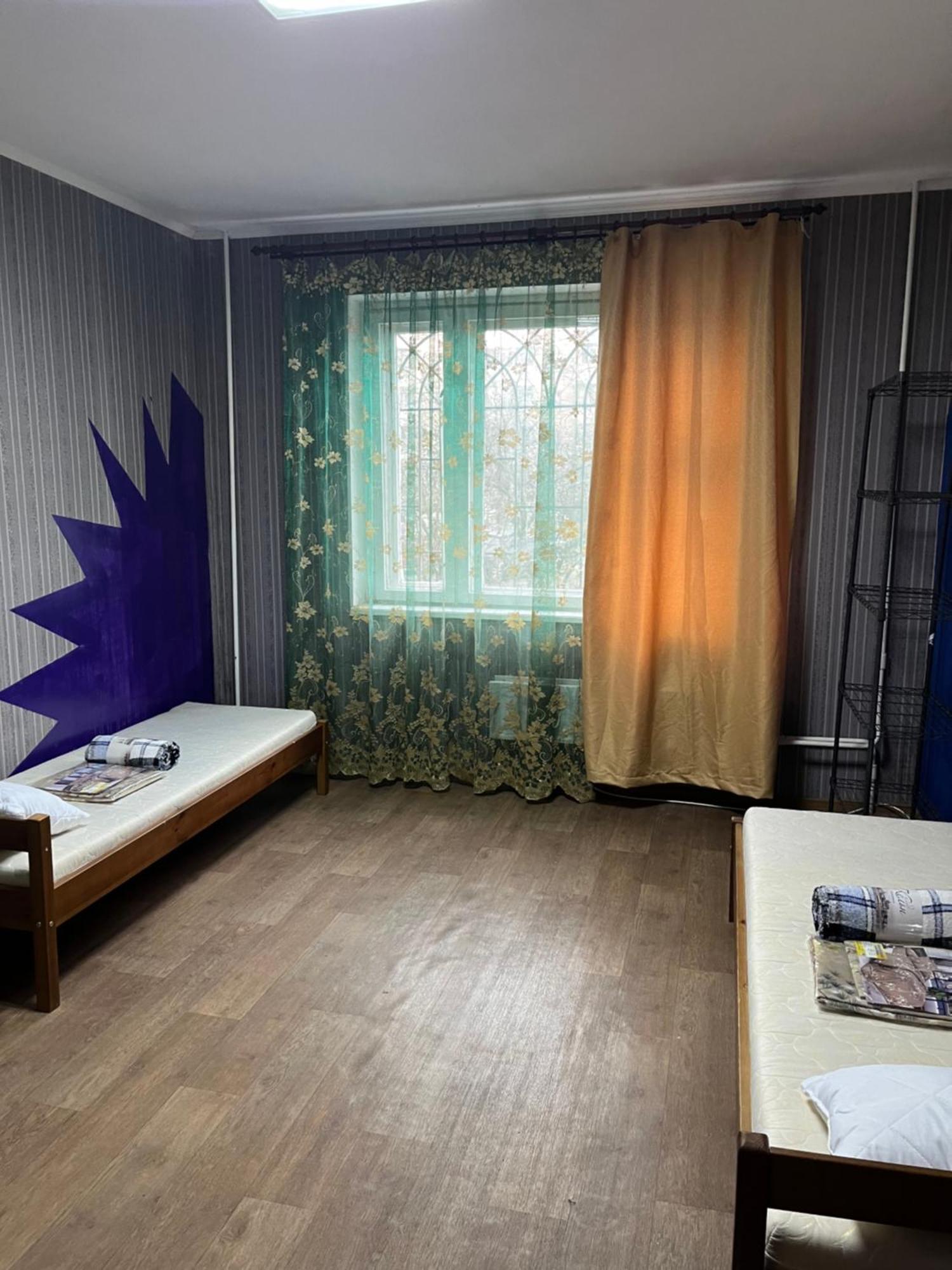 Ararat-Poznyaki Hostel 키예프 외부 사진